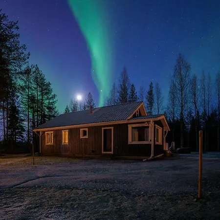Дом отдыха Charming House Near The *