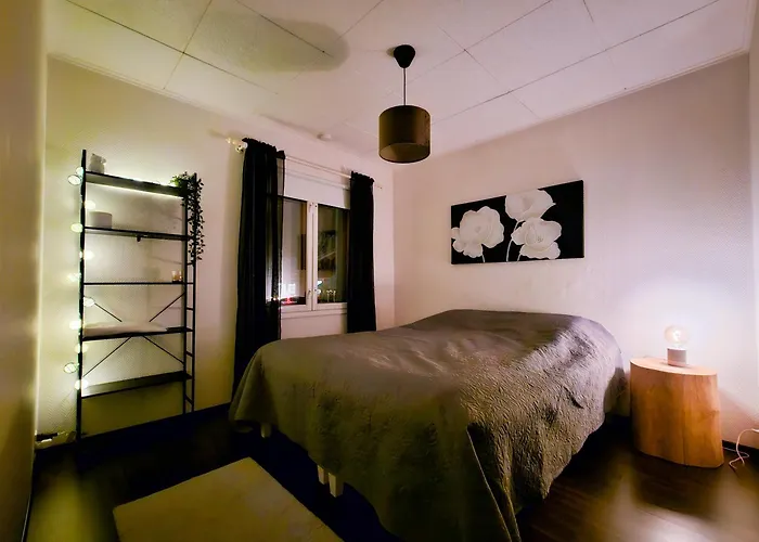 Charming House Near The *