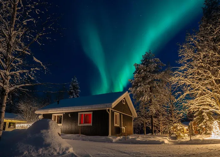 Дом отдыха Charming House Near The